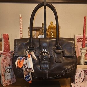 Authentic Coach Soho Hampton Brown Leather Handbag